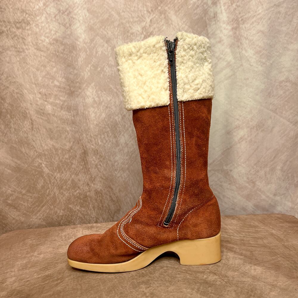 Vintage 60s Suede Leather Sherpa Lined Boots Calf High Lug Sole Tread Women's 4M - Picture 5 of 10